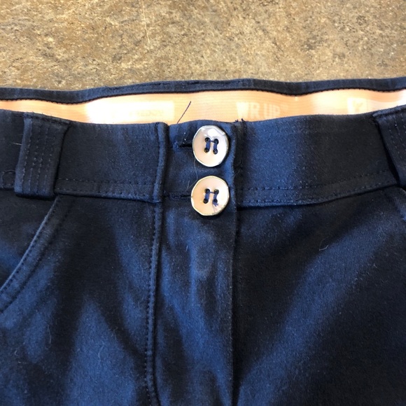 Freddys low rise pants size medium - Picture 4 of 8